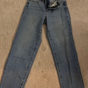 Old Navy Women's Blue Straight Leg Jeans